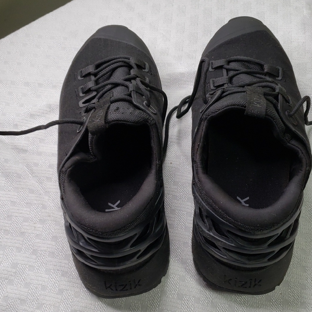 Kizik Wasatch Hands-Free Blackout Mens 11